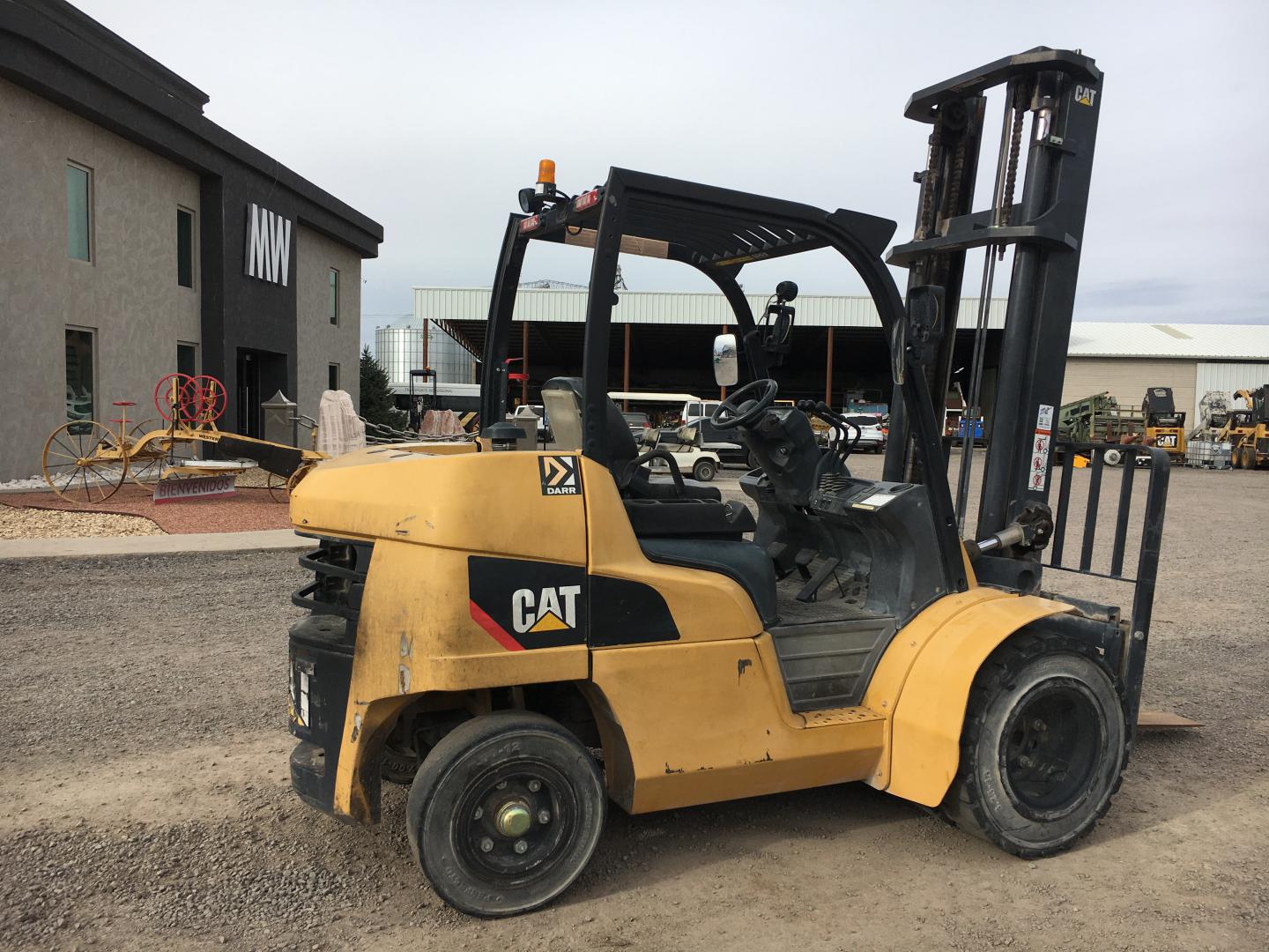 MONTACARGAS CATERPILLAR DP40N1